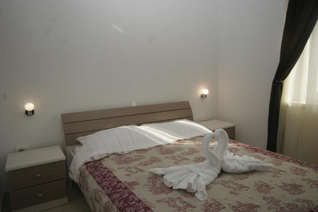 Apartments Salatic Крк Екстер'єр фото